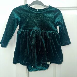 Baby girl velour dress